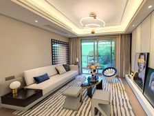 南通豪地段,金鹰世界,未来的商业中心。低于周边4千一平 来吧