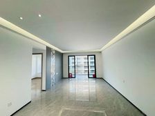 捡大漏!时代香海,来电送2个车位,总价少8万,全新带家私家电