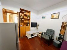 月租3000以租养贷 急卖 可用公积金 临地铁口