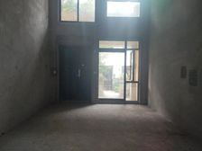 急售 区府旁 美式联排别墅