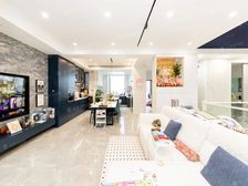 新上房源 豪华装修联排边套 全明 送家具家电 可拎包入住