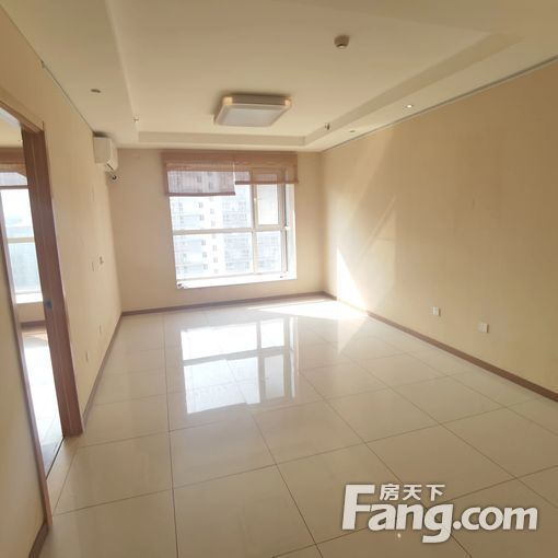 出租 马连道 新年华 第三区 南北120平 三居 随时看房