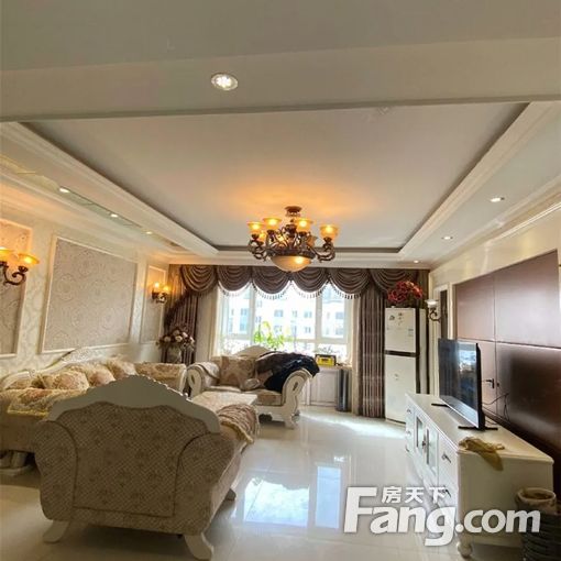 盛和嘉园 丽景蓝湾旁 豪华装修三室两厅 全家全电拎包入住