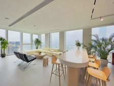 免租6个月 中国储能大厦 电梯口办公室带家私 云端视野看海景