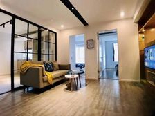 徐汇区内环内!05年次新房 房东买好急售!豪装双南两房 急售