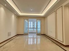 业主亏哭了 单价1万 正规精装3房 距离轻轨天街200