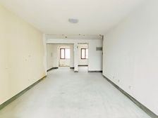 保利珑誉西邻 业主抛售,好楼层 无高税 毛坯 150出