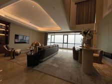 (跃层实得280平)江北嘴CBD,2梯2户现房,送产权车位