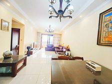 龙湖拉特芳斯 3室2厅2卫 精装修 108万元