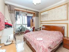 降价50万 急售 双南2房一厅,一梯两户,厨卫朝南全明通透