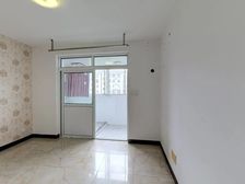 新德佳苑 3室1厅 99.49平,3楼南北通透中间位置诚心售