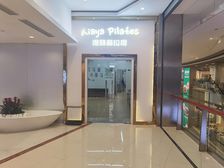 月租2.8万.浦东陆家嘴.上海环球金融中心商铺.地铁口