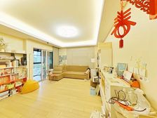 (三期) 大两居 正南朝向 电梯房 装修好 出行方便