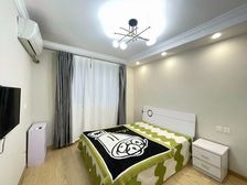 电梯已成,三轨地铁,全新精装小3房,送2个固定车位!!