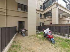 春秋金茂府 叠墅 低密高端 房东着急卖掉去外地 可以大刀