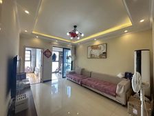 急售急售,客户刚刚谈下来123万,喜欢的来电看房