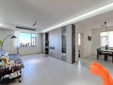 津南精装修红磡领世郡常春藤人文社区飘窗视野开阔