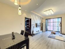 常春藤北区,精装修,中间楼层,采光没有遮挡