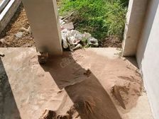 中铁阅山湖别墅 4室2厅3卫 毛坯 379万元