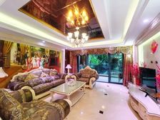 雅居乐熹玥南北豪装5室2厅203.3m2