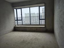 看房要雨露均沾 独宠鼎峰国汇山