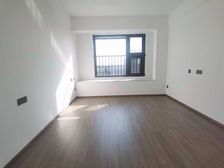 正南朝向 满五 次新房 带电梯 商品住宅 高楼层采光充足