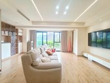 超大花园金科黛山悦府二期精装三房 72.8