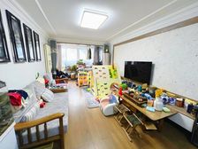 一楼带独立院子私密性好 带储藏室 前排采光好 精装修 延吉路