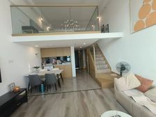 (出价就卖 45万会卖)郁金香领寓 近地铁 精装复式楼