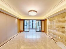 北龙湖金融岛旁 正商珑湖上镜精装修四房未住过人 急售随时可看