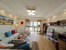 碧云高端大平层,豪华装修,可直接省心入住,明珠书包对面