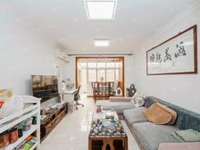 临地铁6号线 近文峰广场 生活方便 一楼送天井 便利舒适