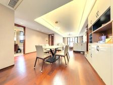 路劲澜山澜:南北通3室2卫.看房有钥匙.随时方便.中间楼层!