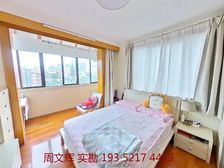 师大二梯队书包电梯房 中间景观楼层 业主诚意出售随时配合洽谈