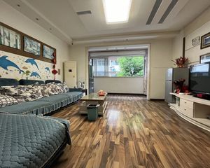 印象城 圣地名居 好楼层 套三双卫 全装 带3个阳台