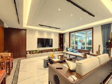 普雅一期洋房一楼带院精装修可拎包入住