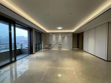 出一套卖一套的宝能1288 此套带车位 看房随时 拎包入住