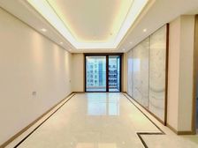 青山路 商品住宅 车位充足 南向采光好 购物方便 近医院