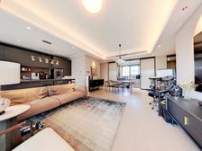 仁恒·海和云庭:奥体洋房大四居室,业主二次装修,可拎包入住。