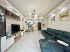 健康花城三期105平精装温馨大三居朝南向.拎包入住高层