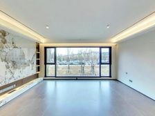 中海峰境梅江有俩地下车位没住过人老梅江次新房 环境好上海道