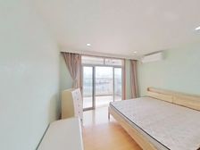 嘉善路地铁口,01年花园式住宅小区,南北通边套三房,随时看房