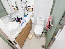 星苑小区 出行方便 中间楼层 南向采光好 满五 临地铁