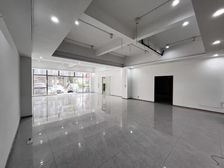 房东直租富港电商城311平精装,带独立卫生间