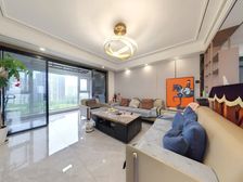 御湖熙岸东区:别墅区电梯洋房4+1大5室.得房.率高,有车位