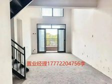 和昌熙溪里复式电梯洋房,改造空间大,急卖价格可谈