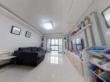 新城地铁站旁!有固定充电桩!房东新房已定 诚心出售!有钥匙!