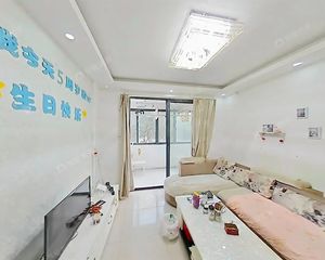老板请留步 华川家园 次新电梯房 南北通透 诚心出售
