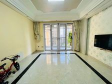 东江学府(三期) 电梯房 高楼层视野好 双卫生间 交通便利