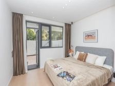 新出2房,位置不靠路,栋距大,房东诚意出售